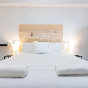  Hostel Easy Sants By Bossh! (adults Only) Hiszpania